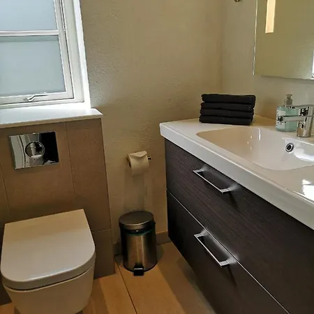 Alojamento de Acomodação e Pequeno-almoço Billund - Assengaard 3*